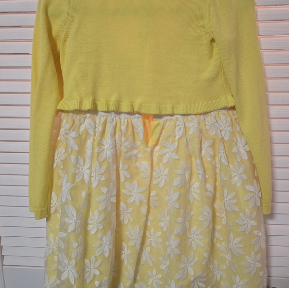 Girls dress - Picture 2 of 5